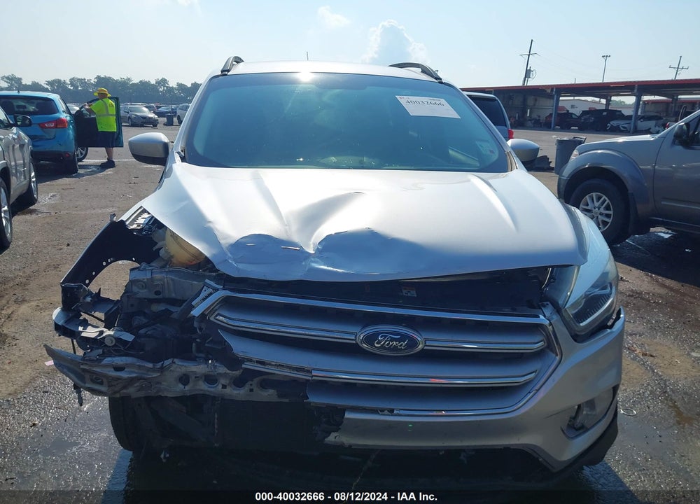 2017 FORD ESCAPE SE VIN: 1FMCU0GDXHUB87886
