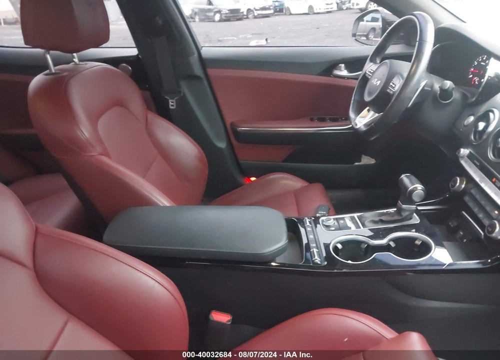2022 KIA STINGER GT LINE VIN: KNAE35LD3N6109854