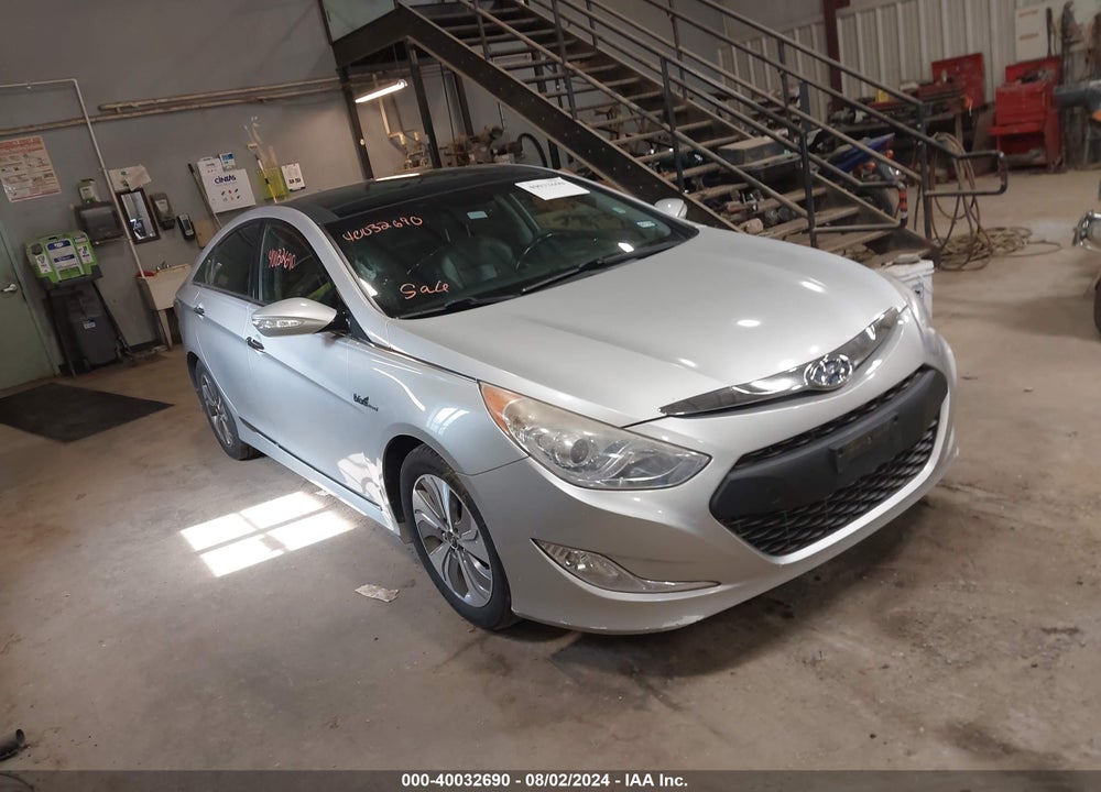 2015 HYUNDAI SONATA HYBRID LIMITED VIN: KMHEC4A42FA129989