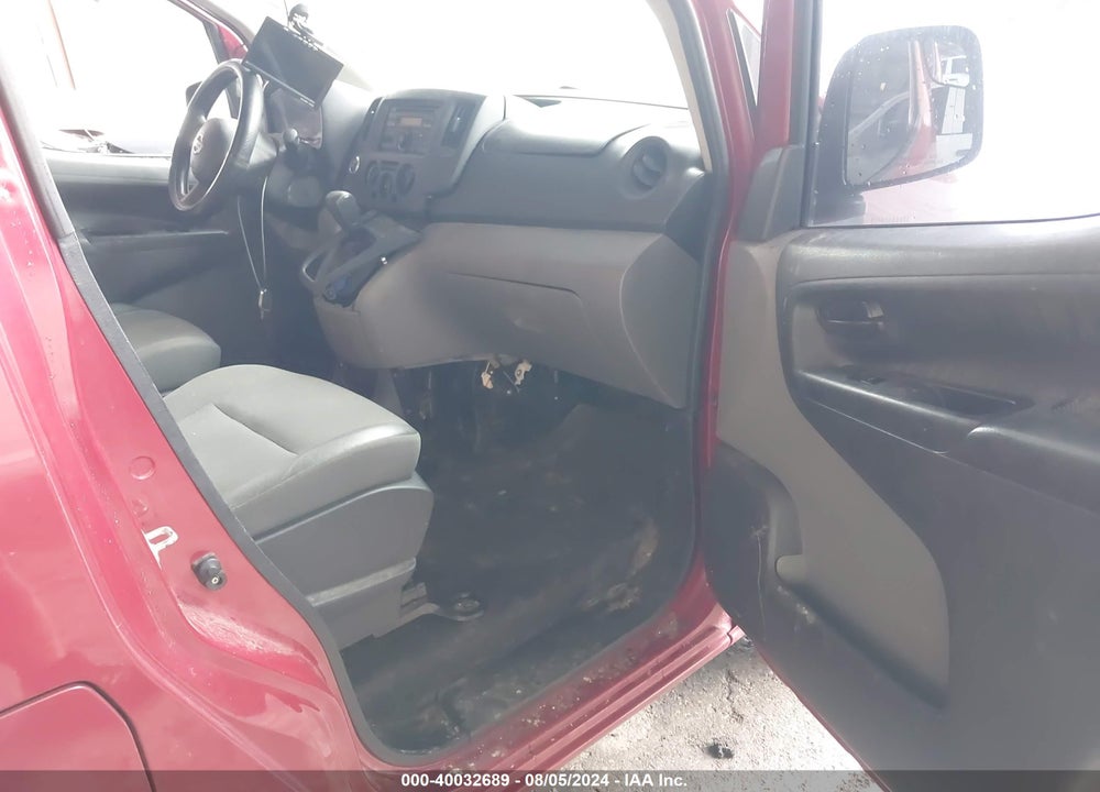 2013 NISSAN NV200 S VIN: 3N6CM0KN7DK695518
