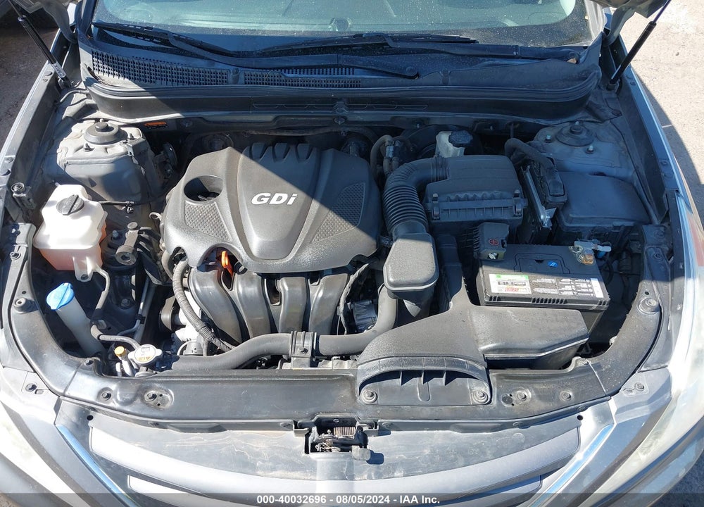 2014 HYUNDAI SONATA GLS VIN: 5NPEB4AC1EH834157