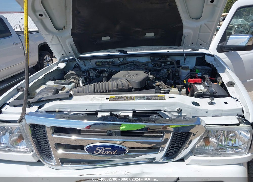 2011 FORD RANGER XLT VIN: 1FTLR4FE8BPA63953