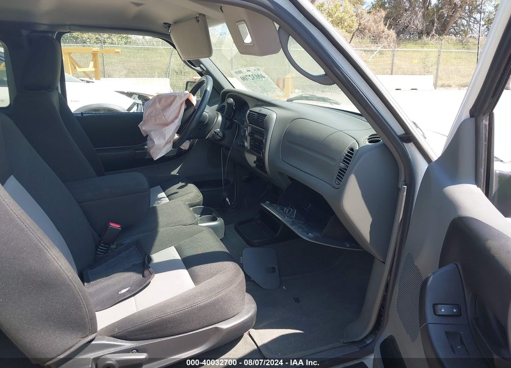 2011 FORD RANGER XLT VIN: 1FTLR4FE8BPA63953