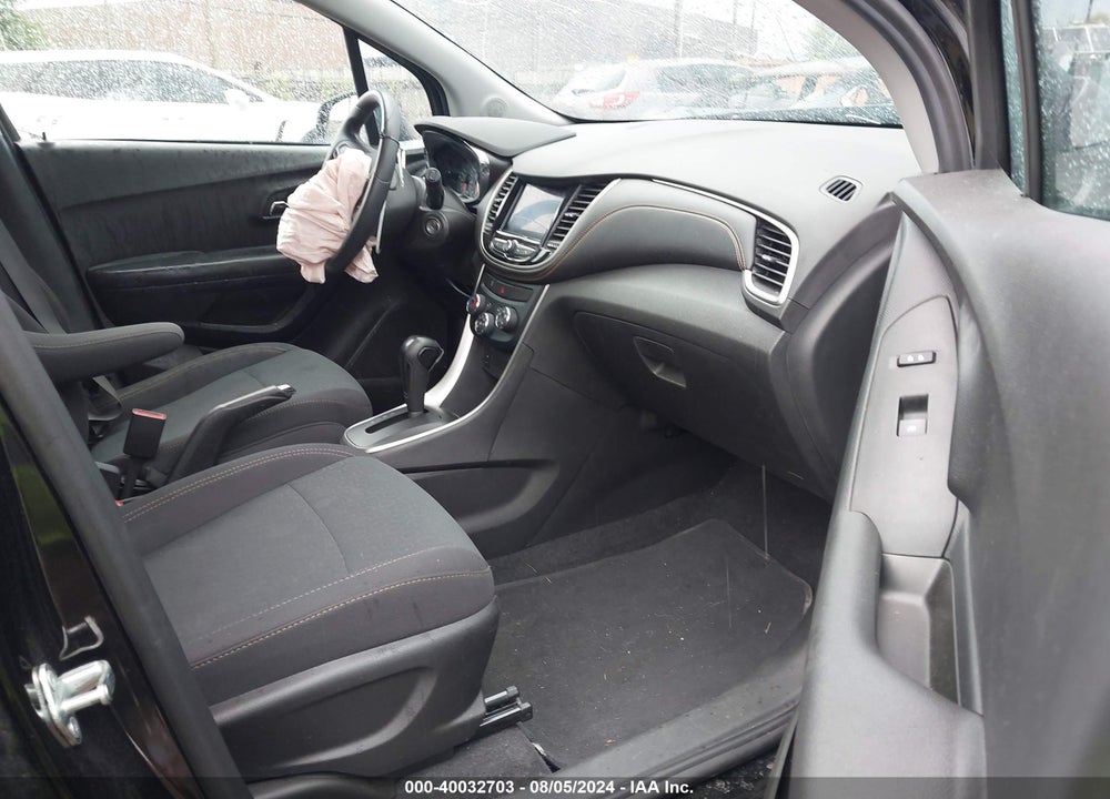 2020 CHEVROLET TRAX FWD LS VIN: 3GNCJKSB1LL114110
