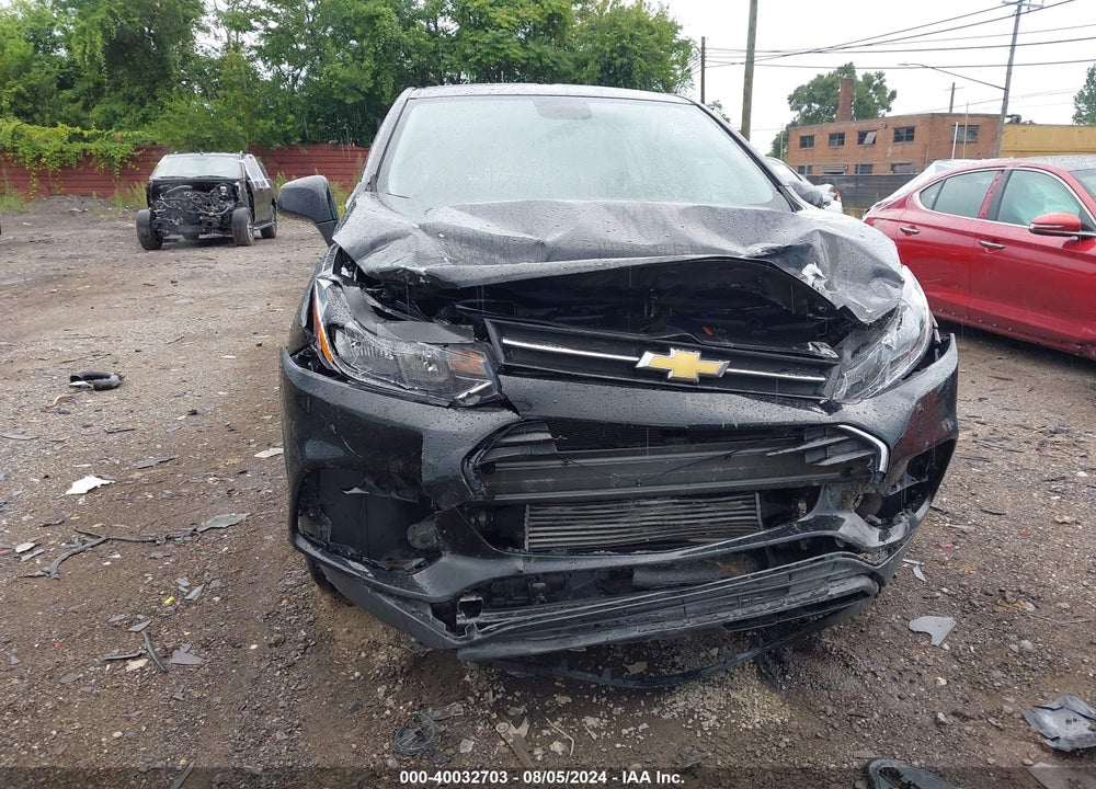 2020 CHEVROLET TRAX FWD LS VIN: 3GNCJKSB1LL114110