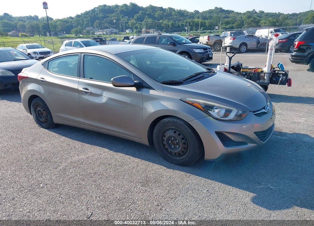 2015 HYUNDAI ELANTRA SE VIN: 5NPDH4AE0FH643231