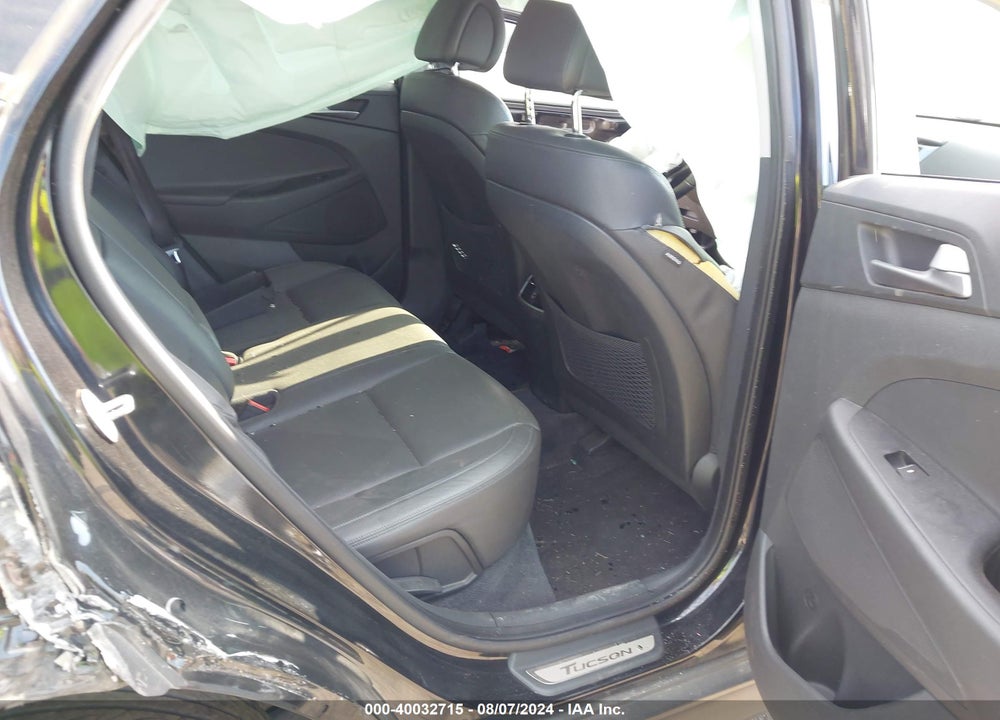2016 HYUNDAI TUCSON LIMITED VIN: KM8J33A21GU031379