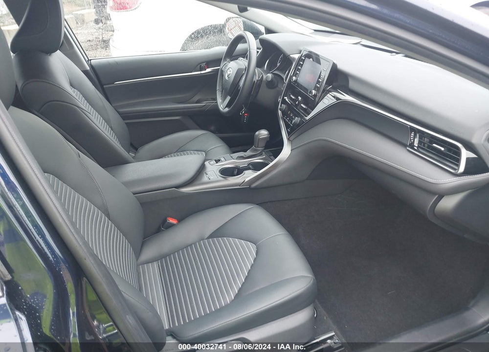 2021 TOYOTA CAMRY SE AWD VIN: 4T1T11BK5MU039529