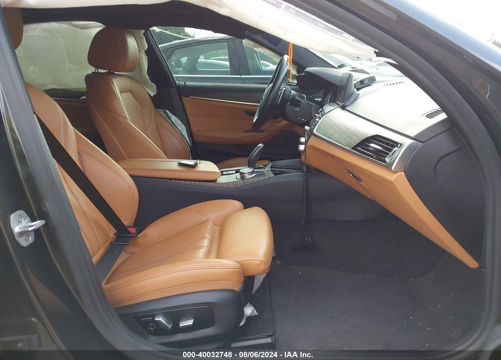 2018 BMW 530I VIN: WBAJA5C55JG899742
