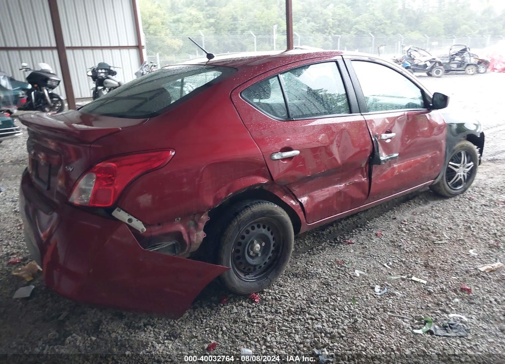 2018 NISSAN VERSA VIN: 3N1CN7AP6JL878719