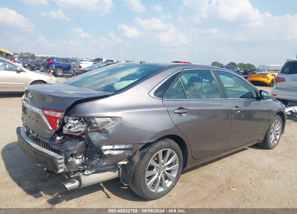 2017 TOYOTA CAMRY XLE VIN: 4T1BF1FK2HU735990