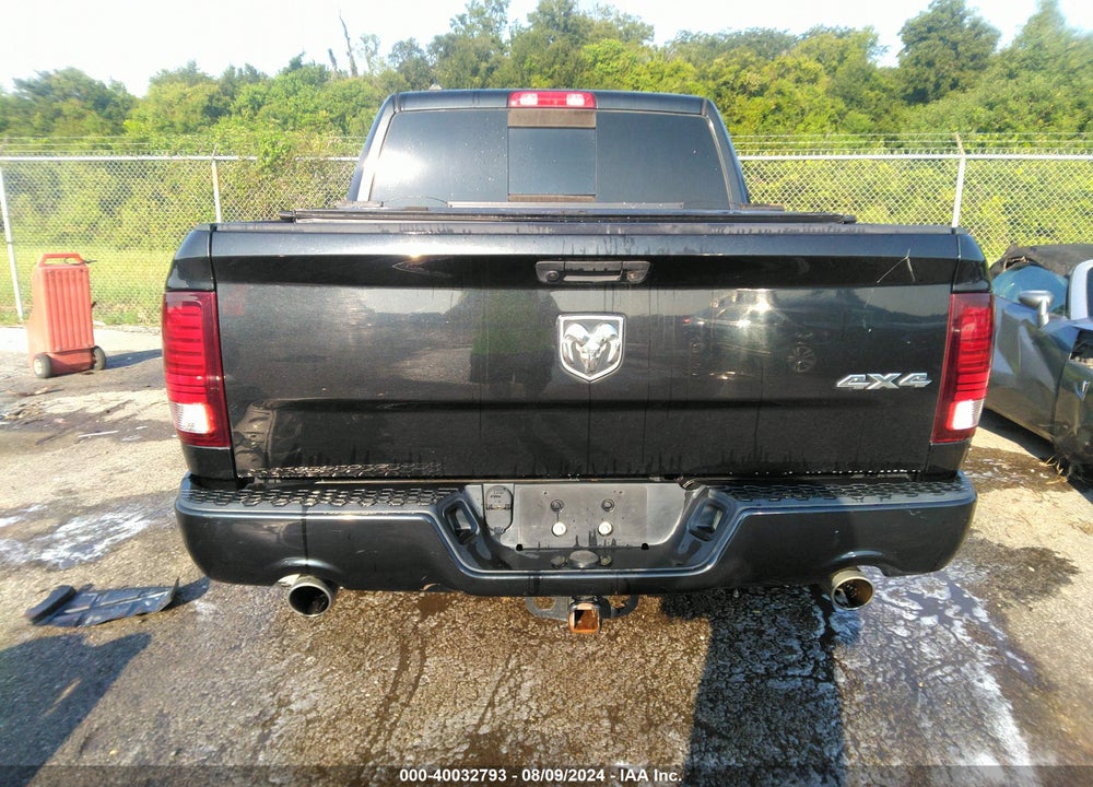 2017 RAM 1500 SPORT 4X4 5'7 BOX VIN: 1C6RR7MT2HS678377