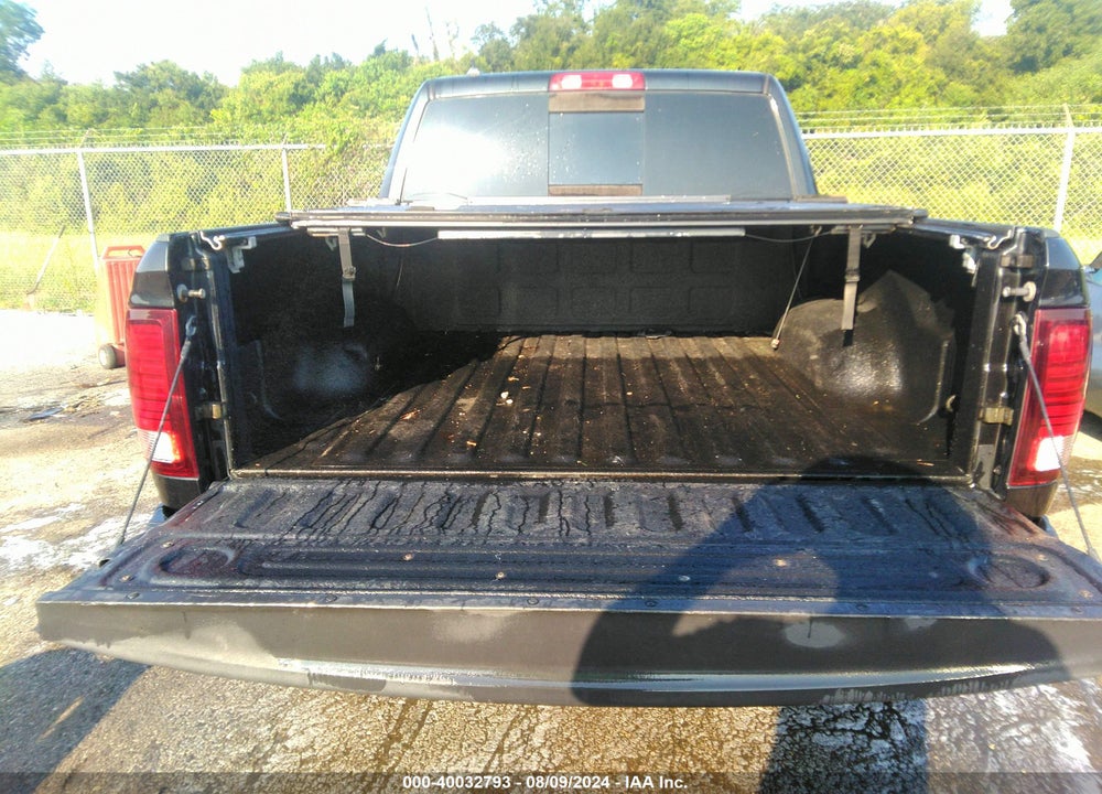 2017 RAM 1500 SPORT 4X4 5'7 BOX VIN: 1C6RR7MT2HS678377