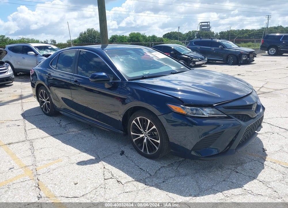 2020 TOYOTA CAMRY SE VIN: 4T1G11AKXLU902858