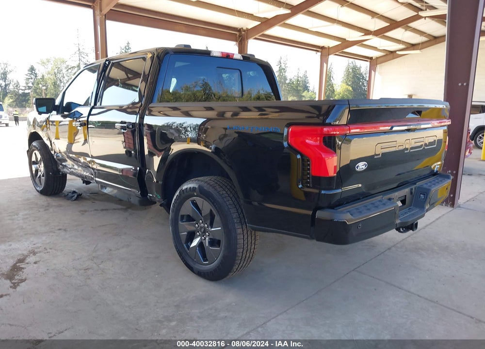 2024 FORD F-150 LIGHTNING LARIAT VIN: 1FT6W5L74RWG00335