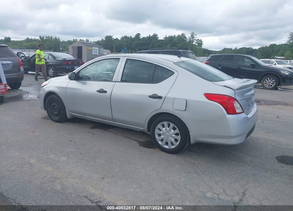 2015 NISSAN VERSA 1.6 S+ VIN: 3N1CN7AP6FL912830