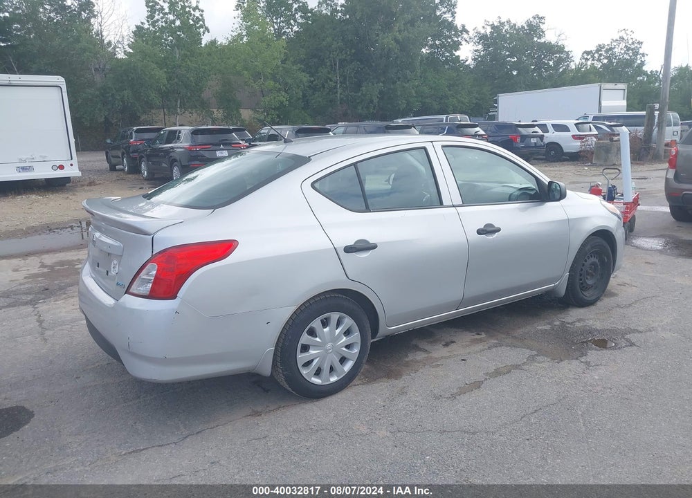 2015 NISSAN VERSA 1.6 S+ VIN: 3N1CN7AP6FL912830