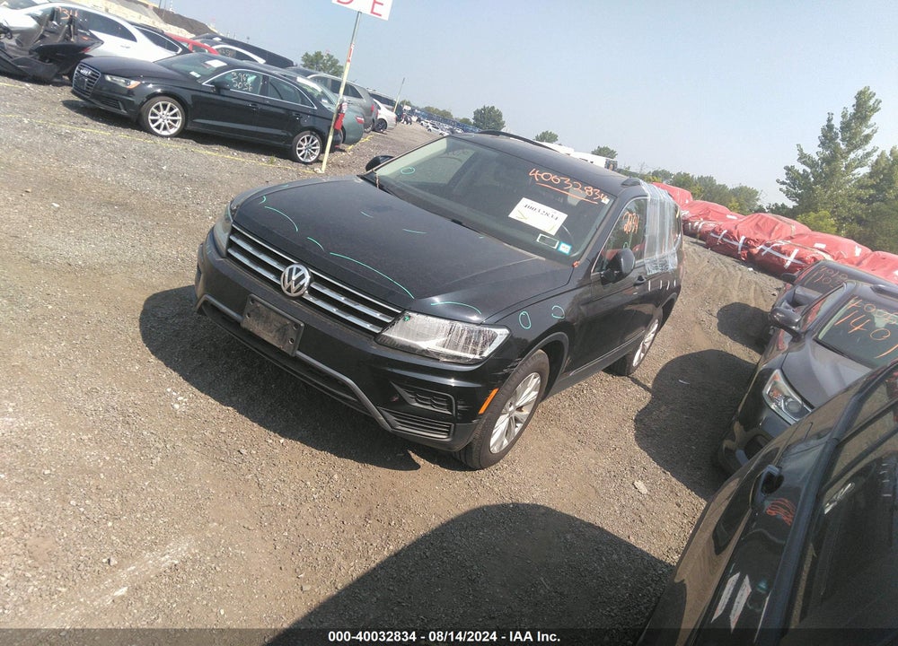 2018 VOLKSWAGEN TIGUAN 2.0T SE/2.0T SEL VIN: 3VV3B7AX4JM087364