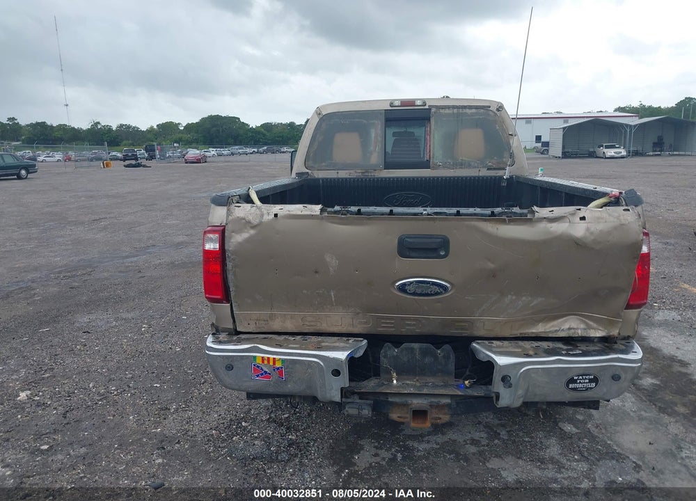 2011 FORD F-250 LARIAT VIN: 1FT7W2BT6BEA66770