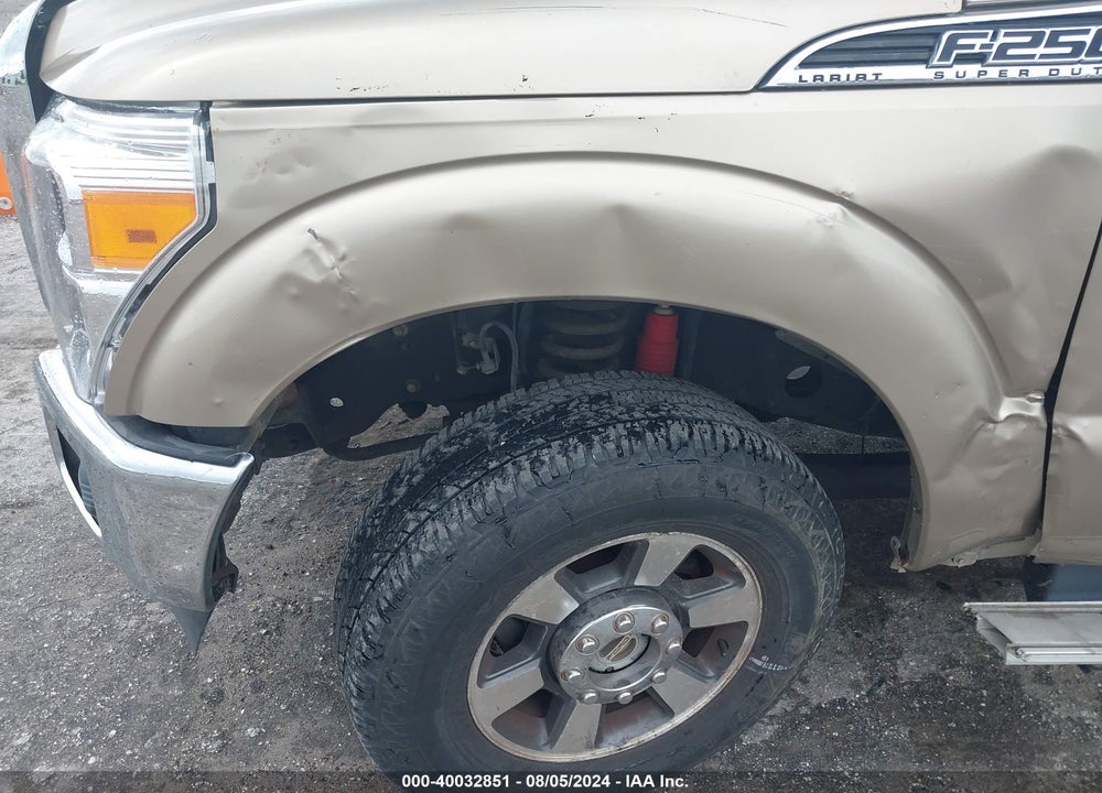 2011 FORD F-250 LARIAT VIN: 1FT7W2BT6BEA66770