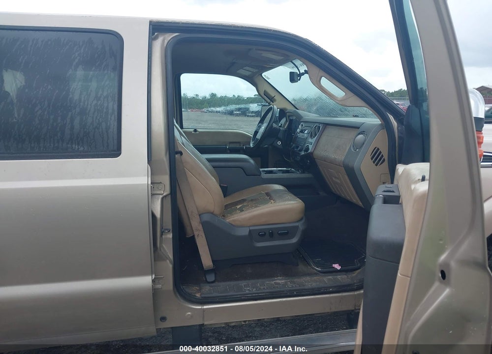 2011 FORD F-250 LARIAT VIN: 1FT7W2BT6BEA66770
