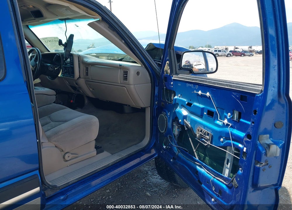 2004 CHEVROLET SILVERADO 1500 LS VIN: 1GCEK19TX4E334645
