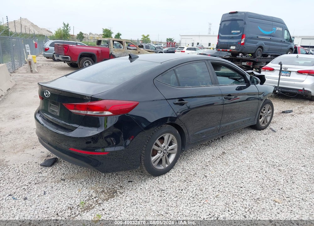 2017 HYUNDAI ELANTRA SE VIN: KMHD84LF7HU107421