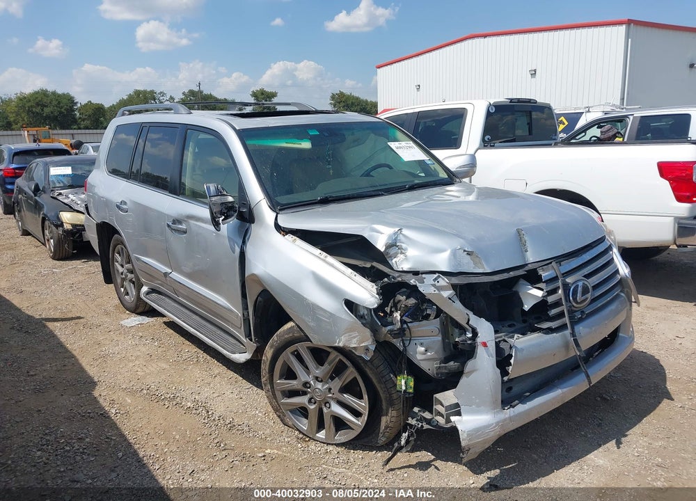 2013 LEXUS LX 570 VIN: JTJHY7AX3D4111170