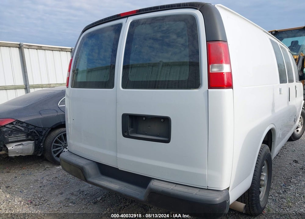 2017 CHEVROLET EXPRESS 2500 WORK VAN VIN: 1GCWGAFF7H1314712