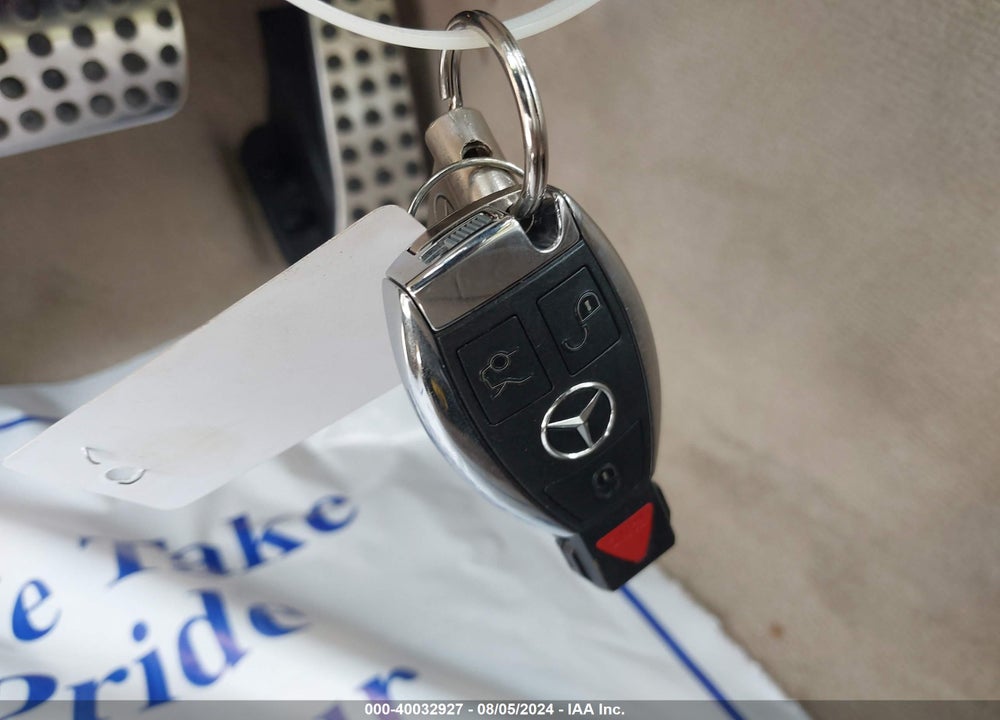 2014 MERCEDES-BENZ C 250 LUXURY/SPORT VIN: WDDGF4HB0EA955897