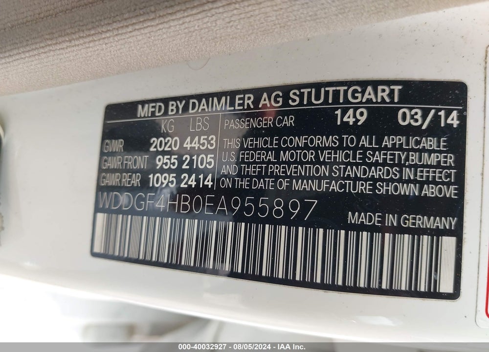 2014 MERCEDES-BENZ C 250 LUXURY/SPORT VIN: WDDGF4HB0EA955897