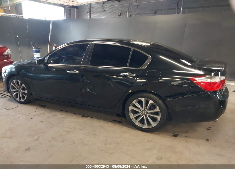 2015 HONDA ACCORD SPORT VIN: 1HGCR2F51FA241829