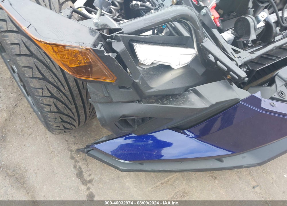 2024 POLARIS SLINGSHOT SL VIN: 57XAAPHD5R8162696