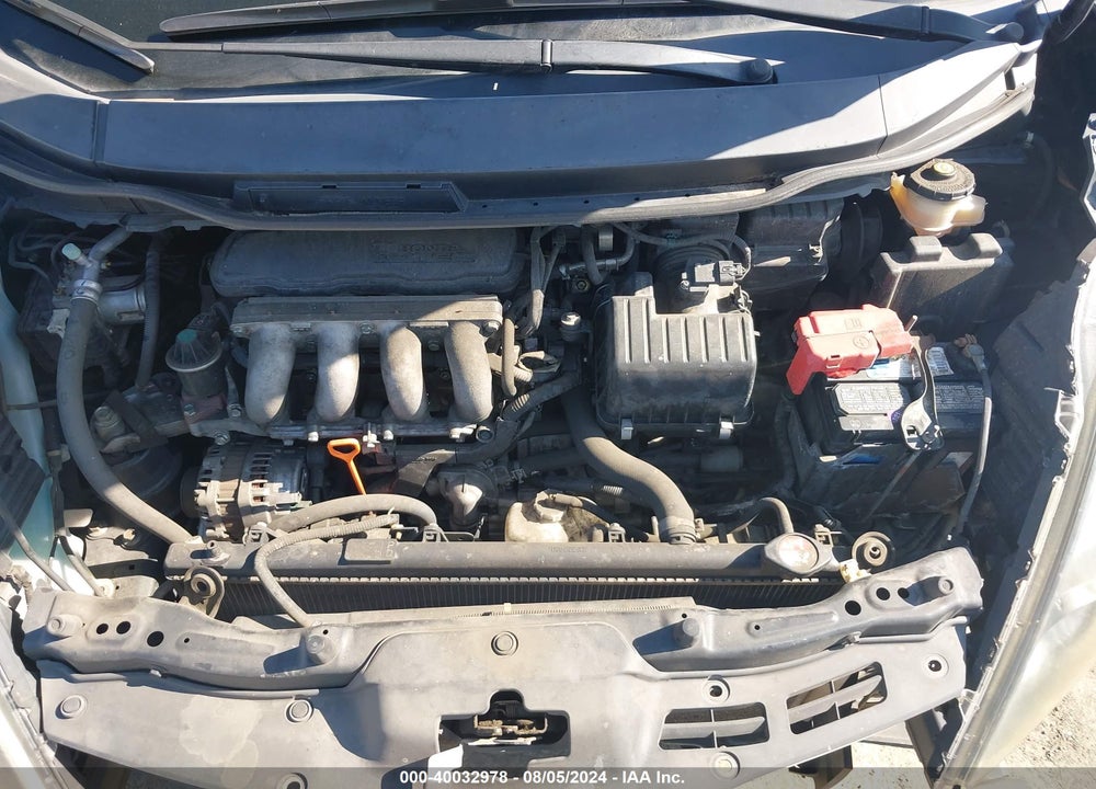 2012 HONDA FIT VIN: JHMGE8H33CC023593