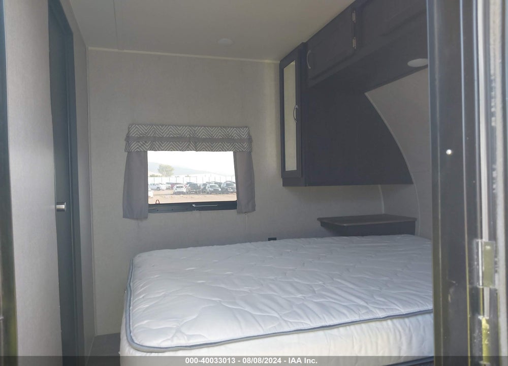 2018 FOREST RIVER PUMA TOWABLE VIN: 4X4TPUA20JP071895