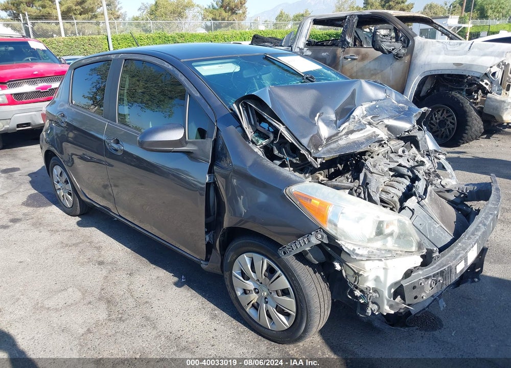 2014 TOYOTA YARIS LE (TMC/CBU PLANT) VIN: JTDKTUD33ED575365
