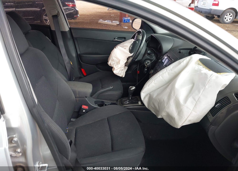 2009 HYUNDAI ELANTRA TOURING VIN: KMHDC86E49U025477