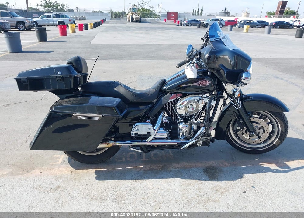 2008 HARLEY-DAVIDSON FLHT CLASSIC VIN: 1HD1FF4128Y634818