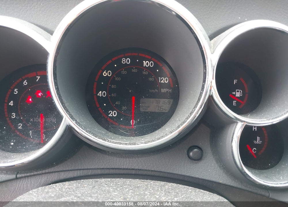 2005 PONTIAC VIBE VIN: 5Y2SL638X5Z458653