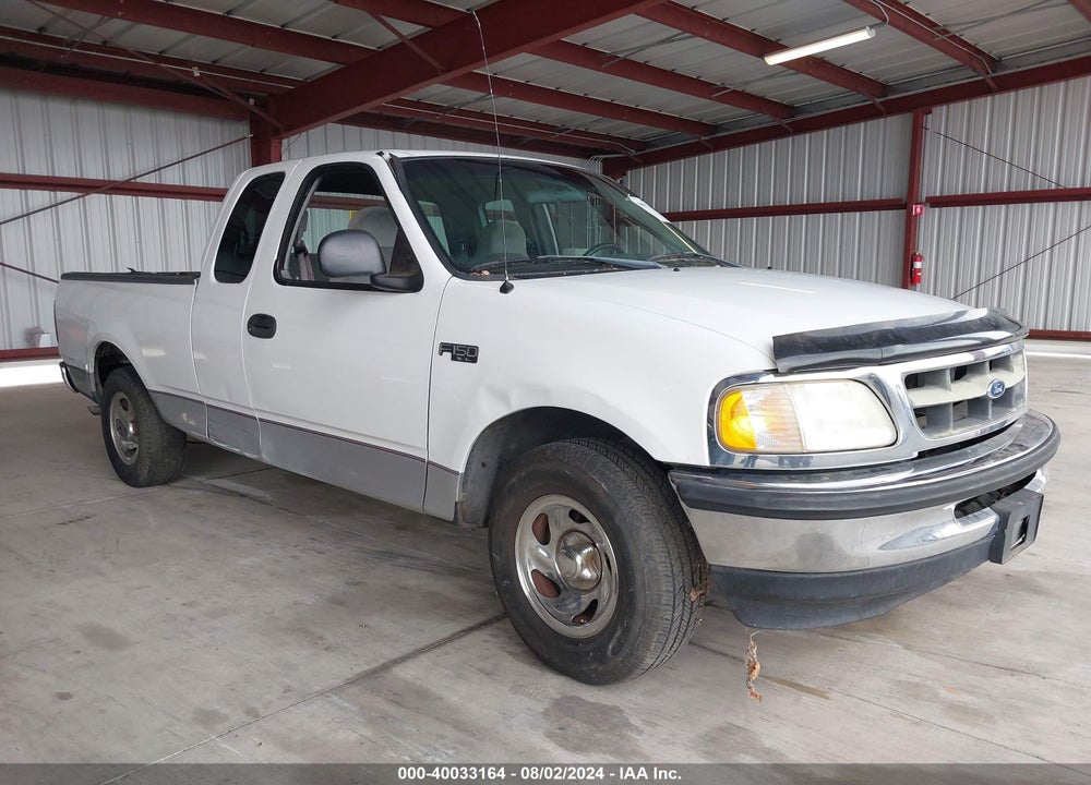 1998 FORD F-150 STANDARD/XL/XLT VIN: 1FTZX1728WNA90946