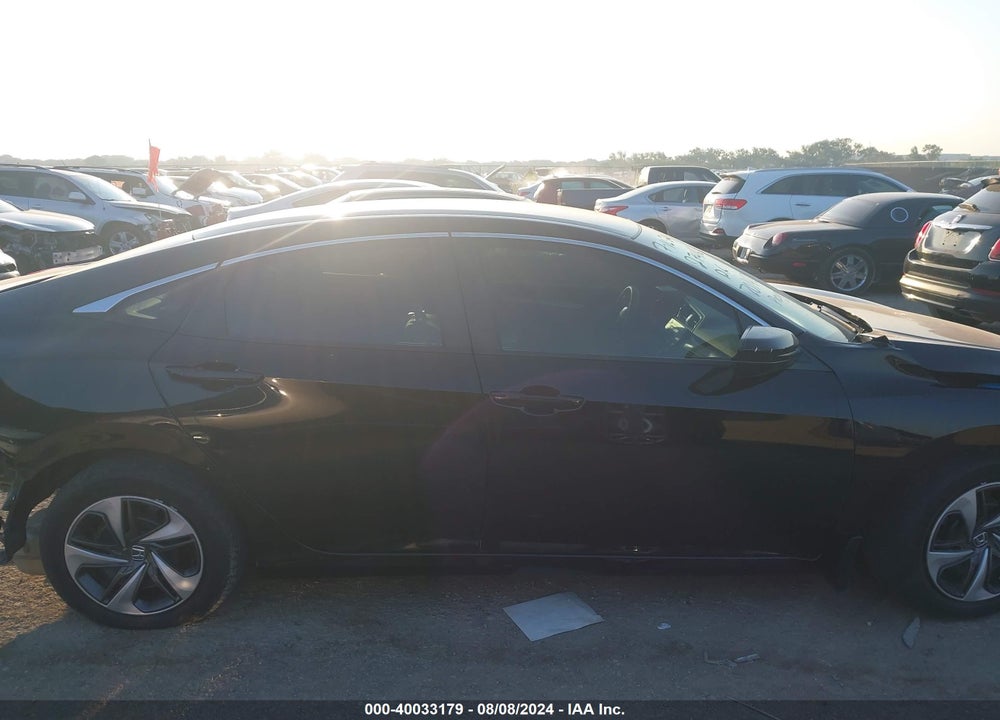 2019 HONDA CIVIC LX VIN: 19XFC2F65KE048595
