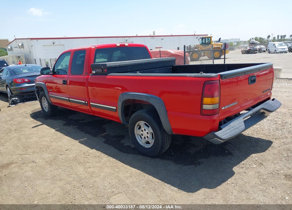 2002 CHEVROLET SILVERADO 1500 VIN: 1GCEK19TX2E215961