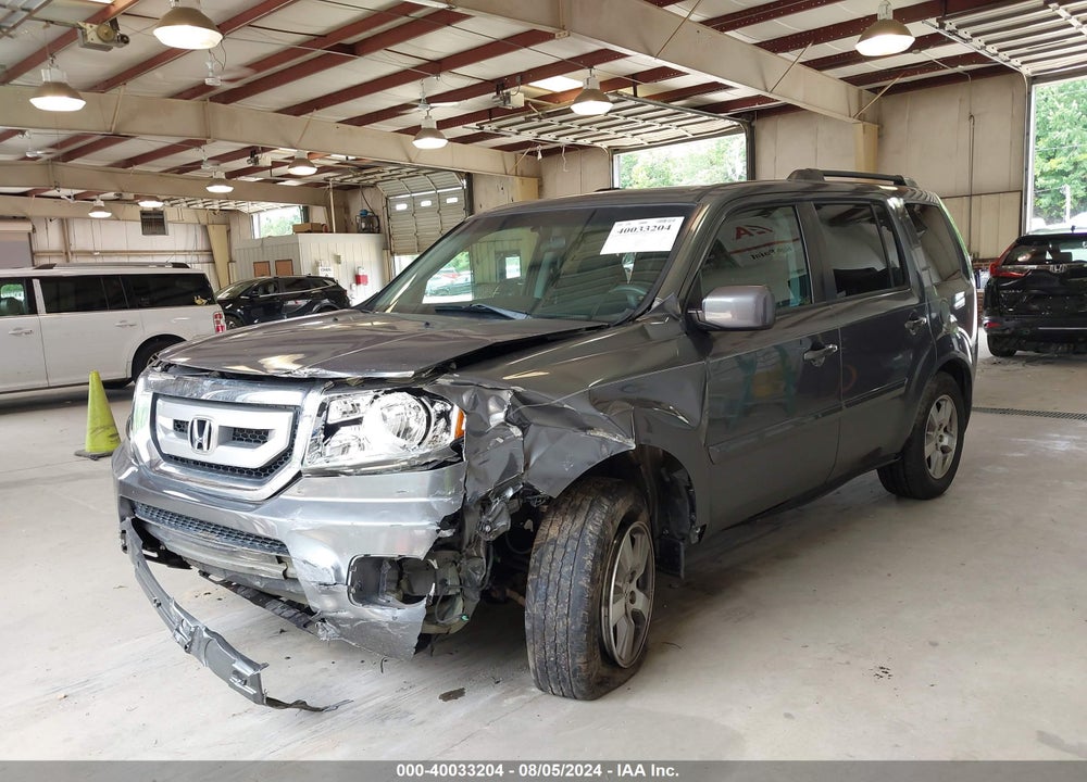2010 HONDA PILOT EX VIN: 5FNYF4H41AB015285