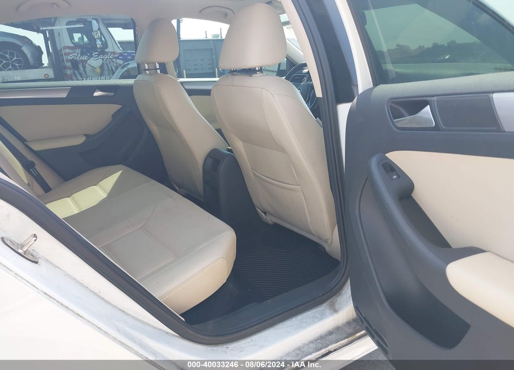 2017 VOLKSWAGEN JETTA 1.4T SE VIN: 3VWDB7AJ3HM358744