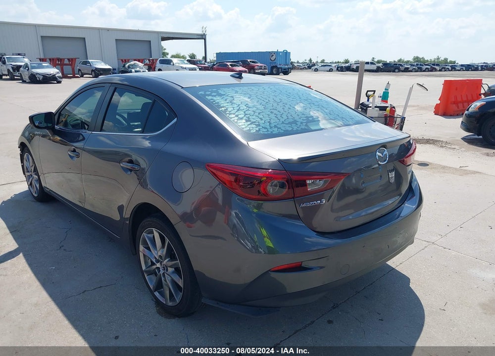 2018 MAZDA 3 GRAND TOURING VIN: 3MZBN1W32JM246299