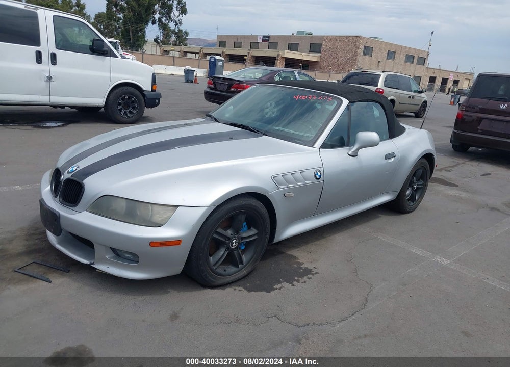2000 BMW Z3 2.3 VIN: WBACH9346YLG18152