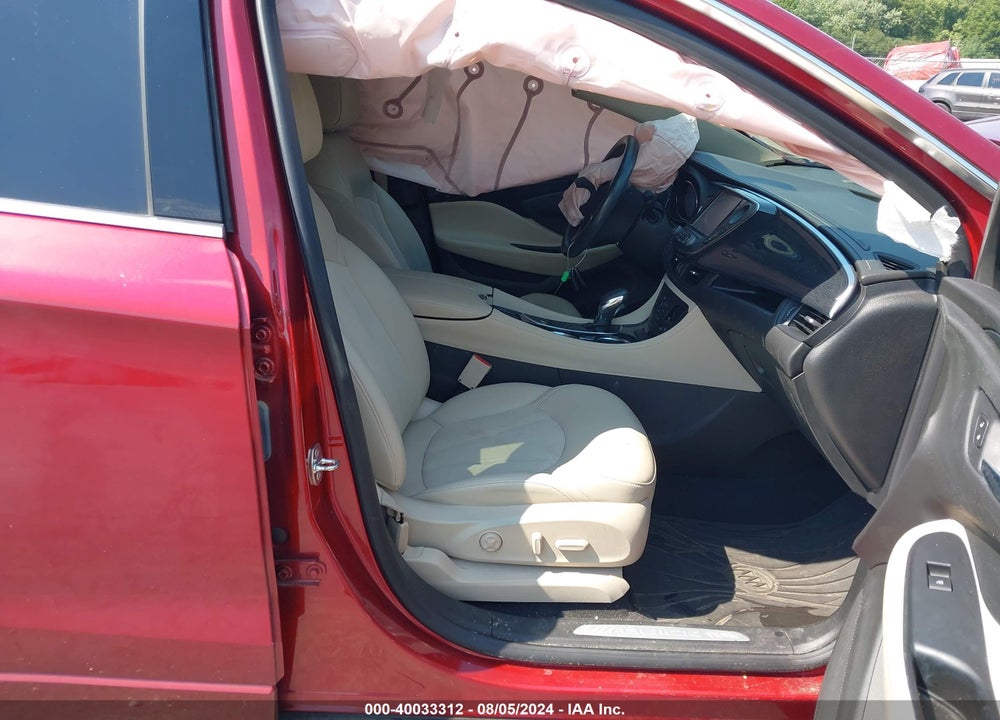 2018 BUICK ENVISION PREFERRED VIN: LRBFXCSA4JD029510