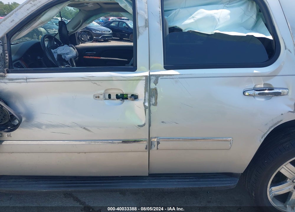 2011 CHEVROLET TAHOE LTZ VIN: 1GNSKCE03BR140563