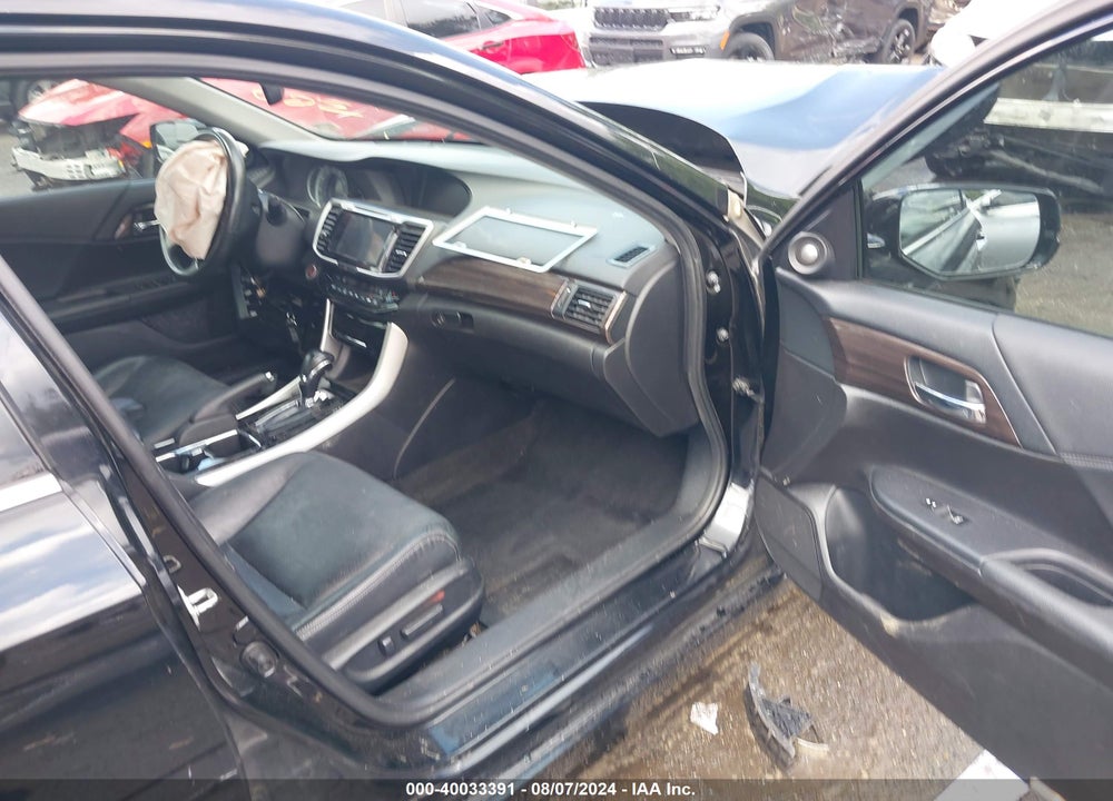 2017 HONDA ACCORD TOURING V6 VIN: 1HGCR3F91HA012109