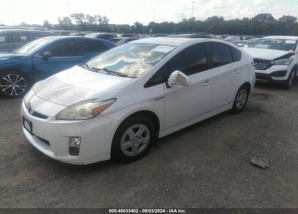 2011 TOYOTA PRIUS TWO VIN: JTDKN3DU1B0322271